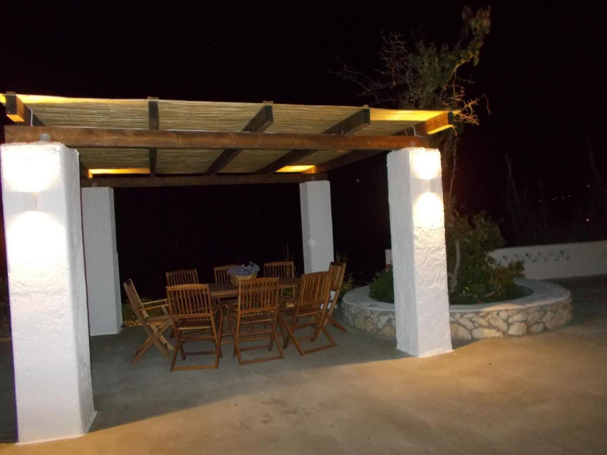 Παραθιν Αλοσ 2 Apartamento Skyros Exterior foto