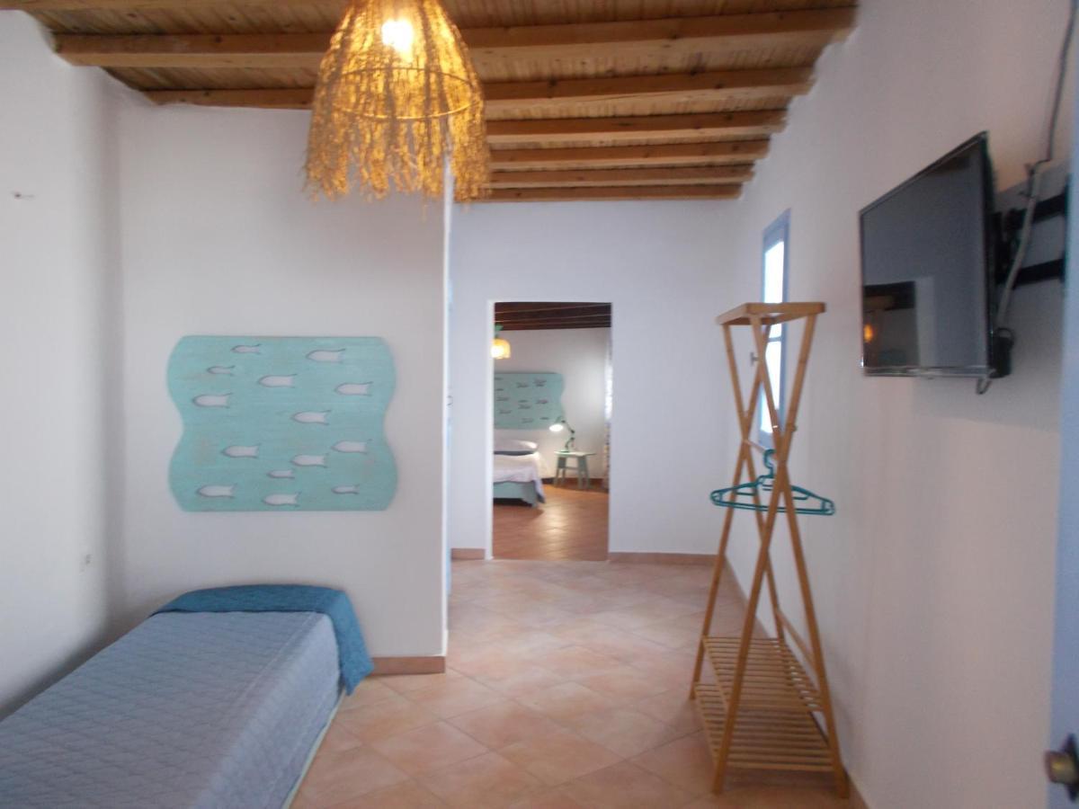 Παραθιν Αλοσ 2 Apartamento Skyros Exterior foto